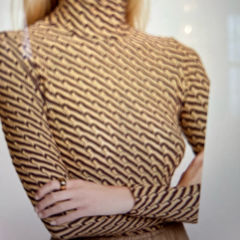 Beaufille mena Turtleneck Top, saffron & burgany